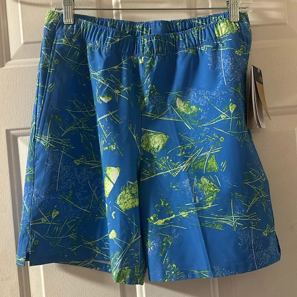 The North Face Wander Shorts: BLUE/GREEN: NEW WITH TAGS: SIZE S
